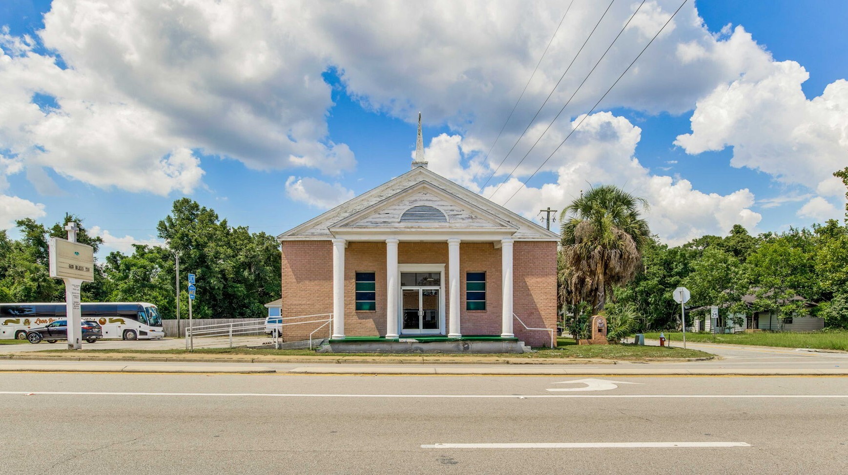 900 W Cervantes St, Pensacola, FL for sale Primary Photo- Image 1 of 17
