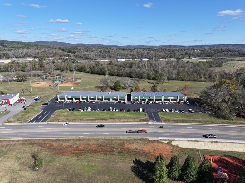 244 Highway 65 N, Clinton, AR à vendre - Photo du bâtiment - Image 2 de 3
