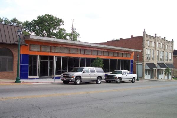 19 S Wabash St, Wabash, IN à louer Photo principale- Image 1 de 2