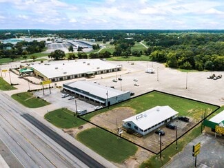 More details for 1501 N Trade Days Blvd, Canton, TX - Retail for Sale