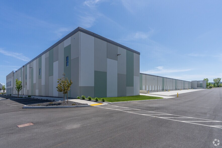 10015 W Hallett Rd, Spokane, WA for sale - Building Photo - Image 2 of 5
