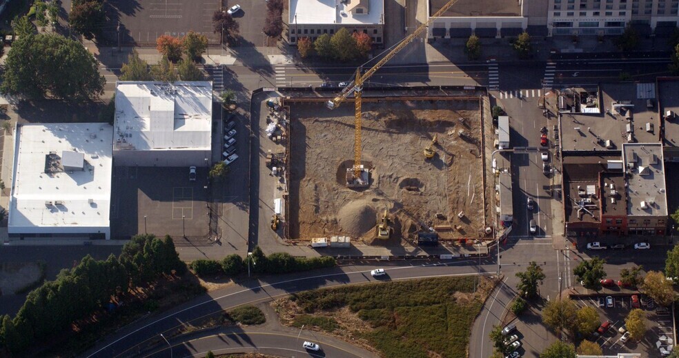 411 Columbia St, Vancouver, WA for lease - Aerial - Image 2 of 2