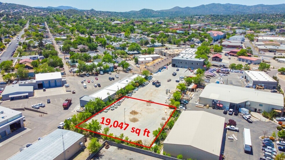 430 Mount Vernon, Prescott, AZ à louer - Photo du bâtiment - Image 3 de 6