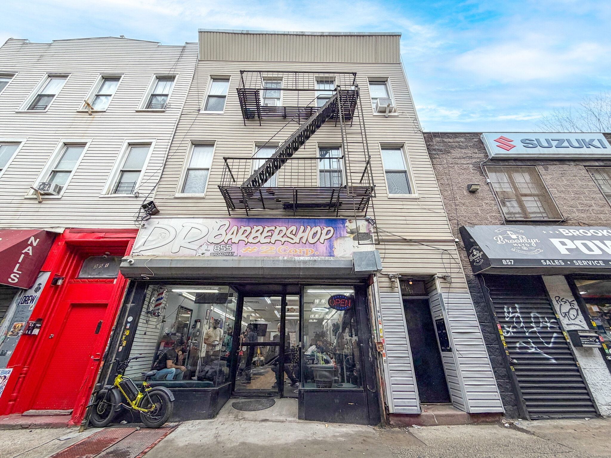855 Broadway, Brooklyn, NY for sale Primary Photo- Image 1 of 25