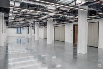 9 Prescot St, Londres à louer Photo intérieure- Image 2 de 3