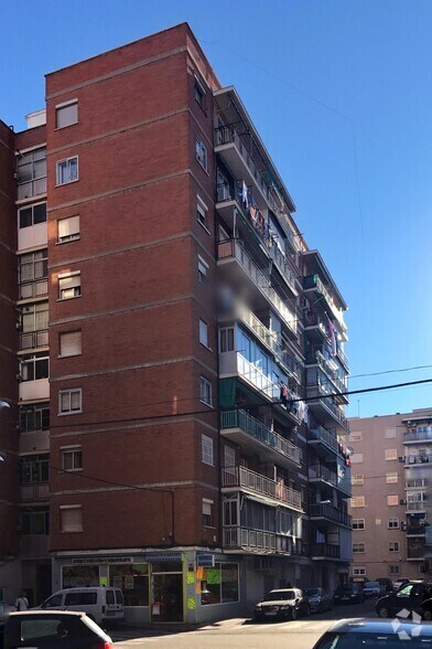 Calle el Toboso, 3, Alcalá de Henares, Madrid à vendre - Photo du bâtiment - Image 2 de 2