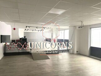 Plus de détails pour Commerce de détail à louer