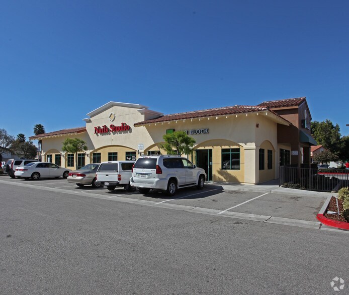 549 New Los Angeles Ave, Moorpark, CA à vendre - Photo principale - Image 1 de 4