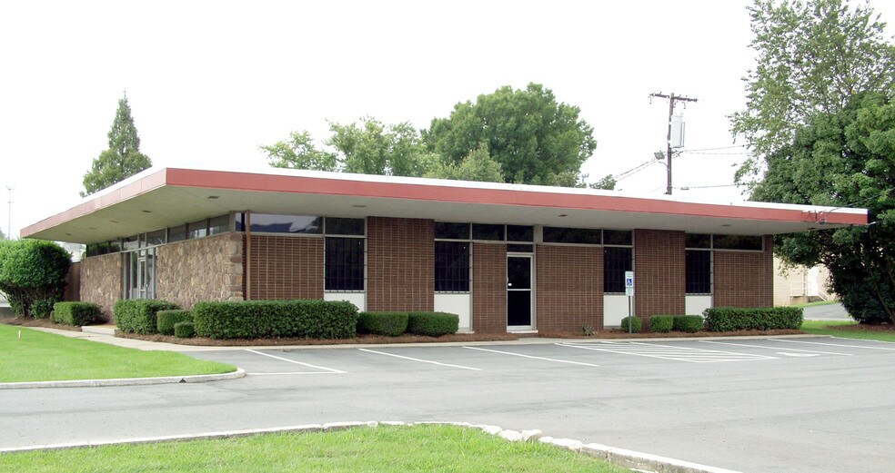 4829 Brookshire Blvd, Charlotte, NC à vendre - Autre - Image 2 de 5