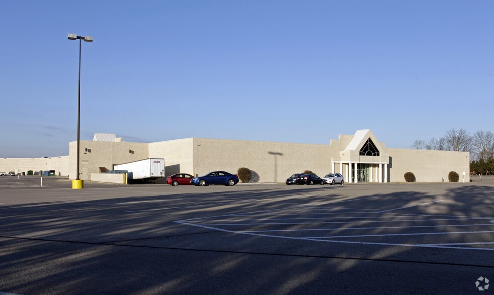 1800 Tiffin Ave, Findlay, OH for lease - Building Photo - Image 2 of 6