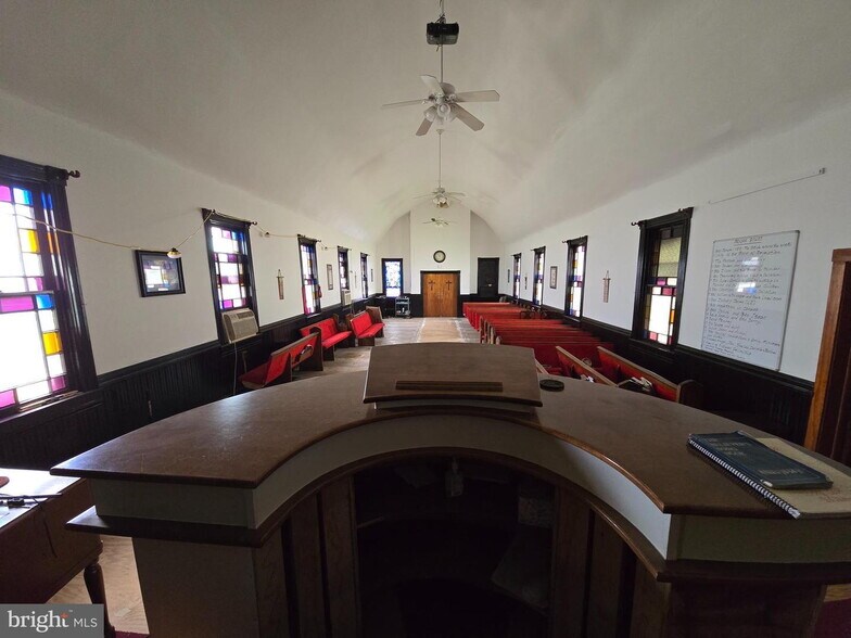 2111 Hollins Ferry Rd & Maisel Street portefeuille de 4 propriétés à vendre sur LoopNet.ca - Photo du bâtiment - Image 3 de 19