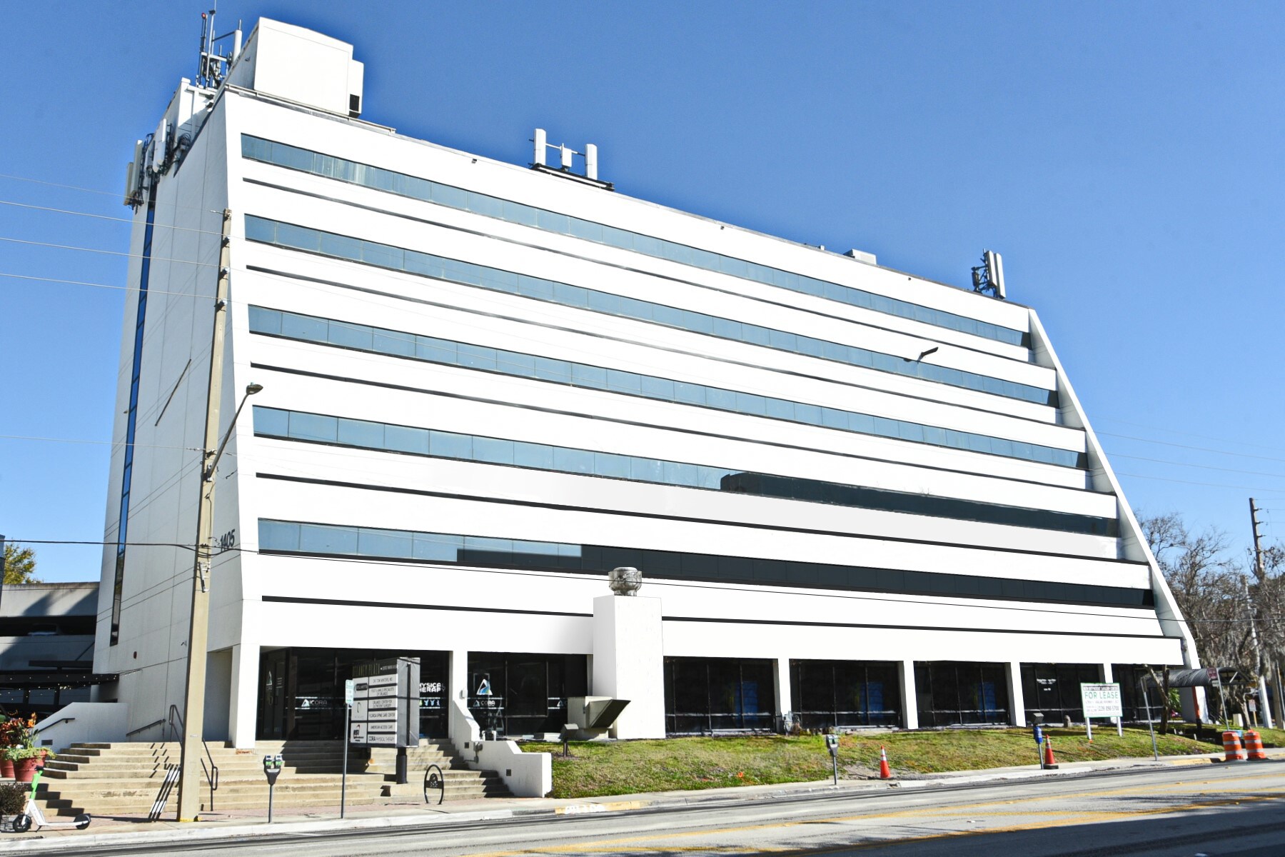 1405 S Orange Ave, Orlando, FL à louer Photo principale- Image 1 de 11