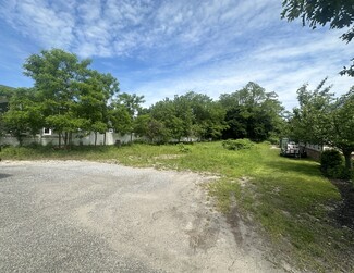 Plus de détails pour 553 N Country Rd, Saint James, NY - Terrain à vendre