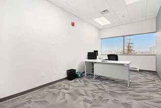 1223 Michael St, Gloucester, ON à louer Photo intérieure- Image 2 de 11