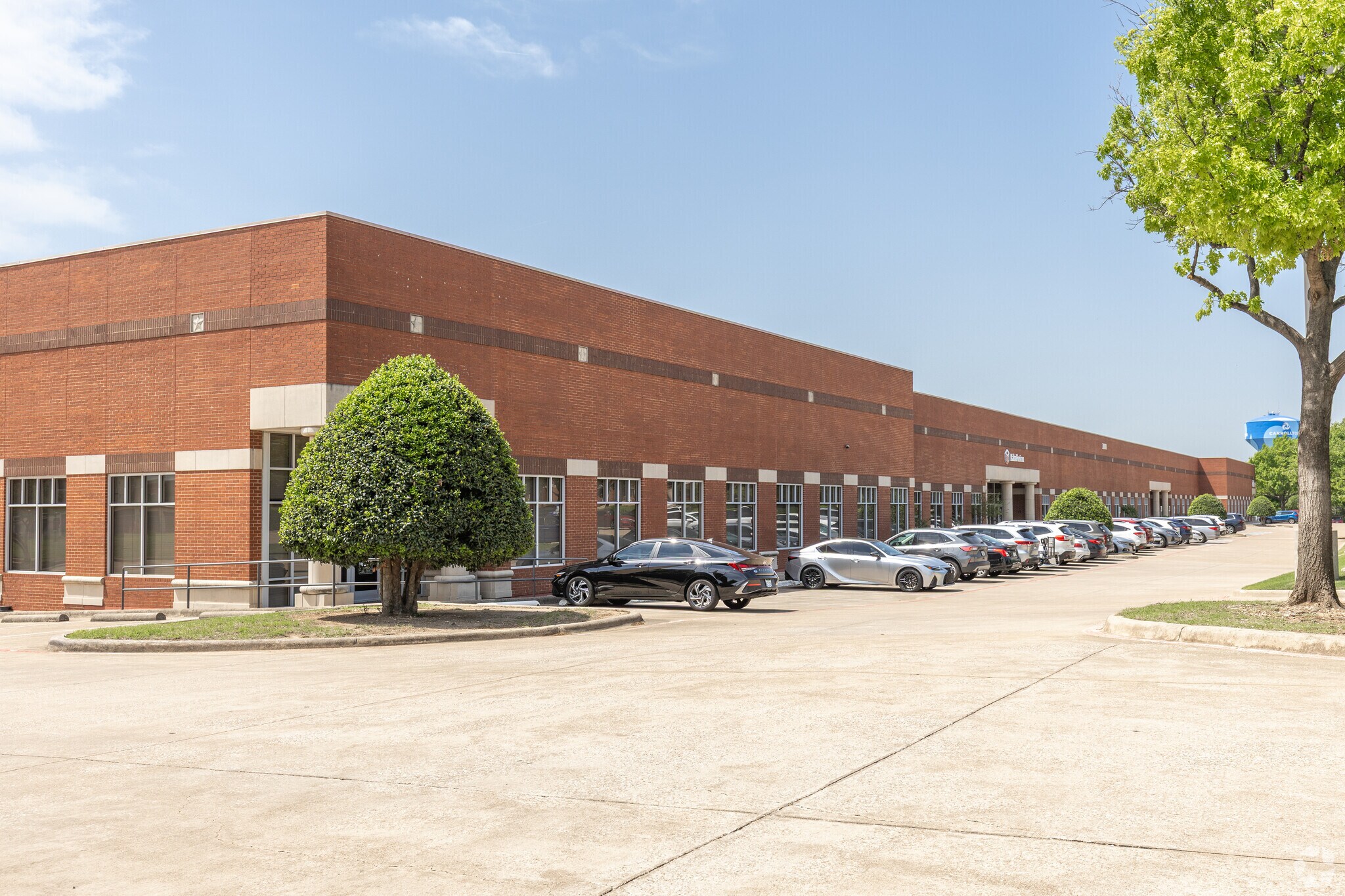 3000 Kellway Dr, Carrollton, TX à louer Photo principale- Image 1 de 7