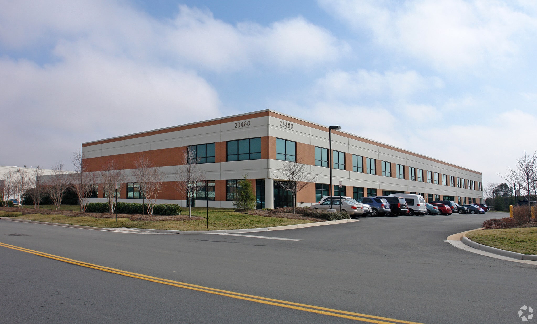 23480 Rock Haven Way, Dulles, VA for lease Primary Photo- Image 1 of 5