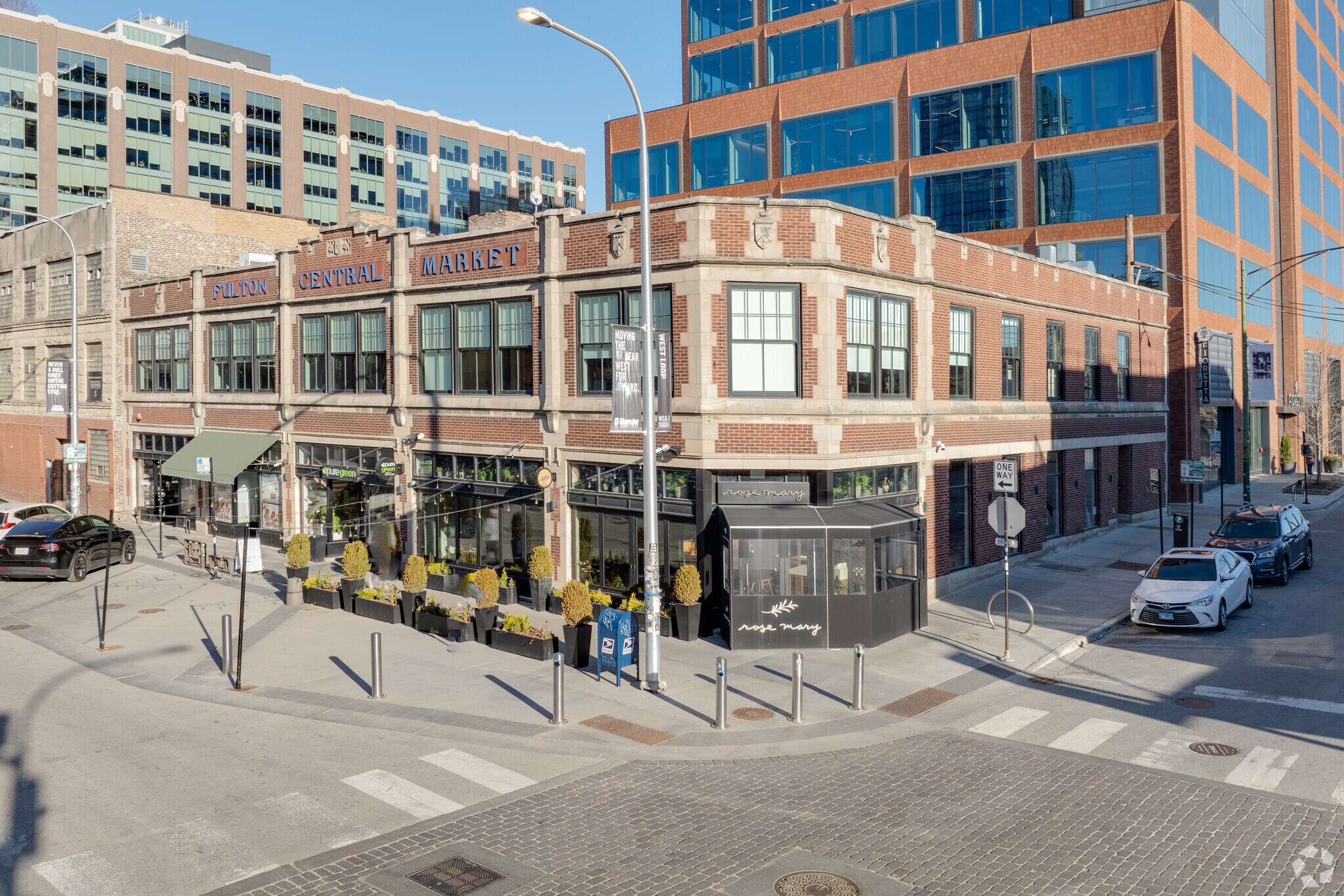 936-940 W Fulton Market, Chicago, IL for lease Building Photo- Image 1 of 2