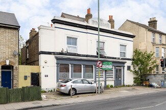 Plus de détails pour 106 East Hl, Dartford - Commerce de détail à vendre