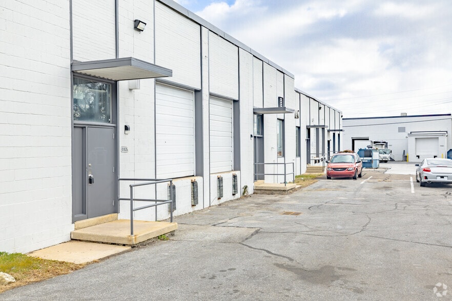 4139-4153 Amos Ave, Baltimore, MD à louer - Photo principale - Image 1 de 25