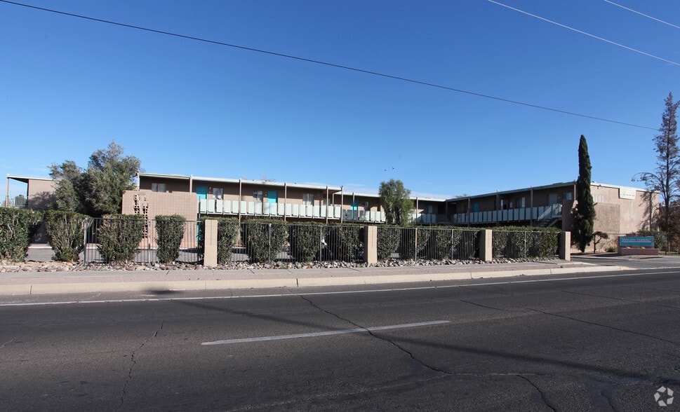4141 E 29th St, Tucson, AZ à vendre - Photo principale - Image 1 de 3