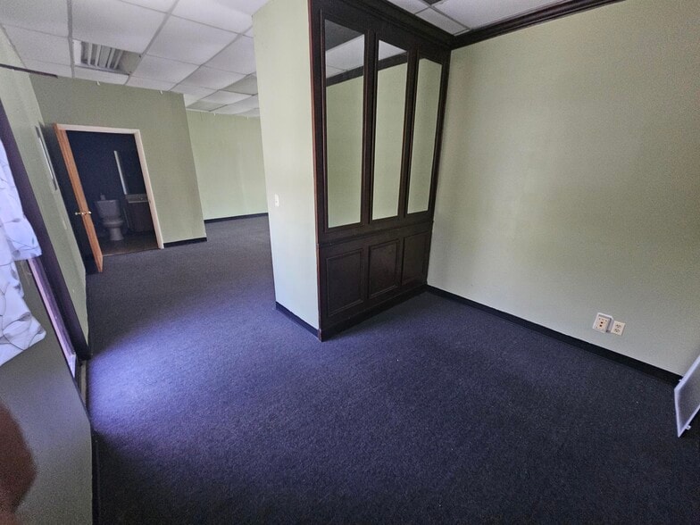 115 Nowlin Ln, Chattanooga, TN for lease - Interior Photo - Image 3 of 14