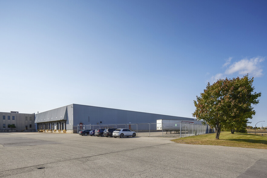 2177 23e Av, Lachine, QC for lease - Building Photo - Image 1 of 15