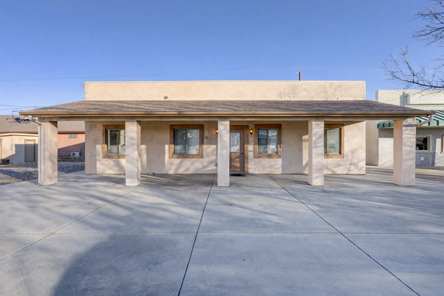 8056 E Valley Rd, Prescott Valley, AZ à louer Photo du bâtiment- Image 1 de 26