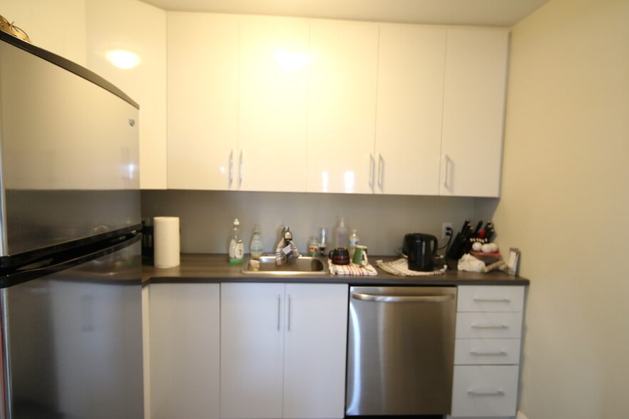 1877 Merivale Rd, Nepean, ON à louer - Photo intérieure - Image 2 de 17