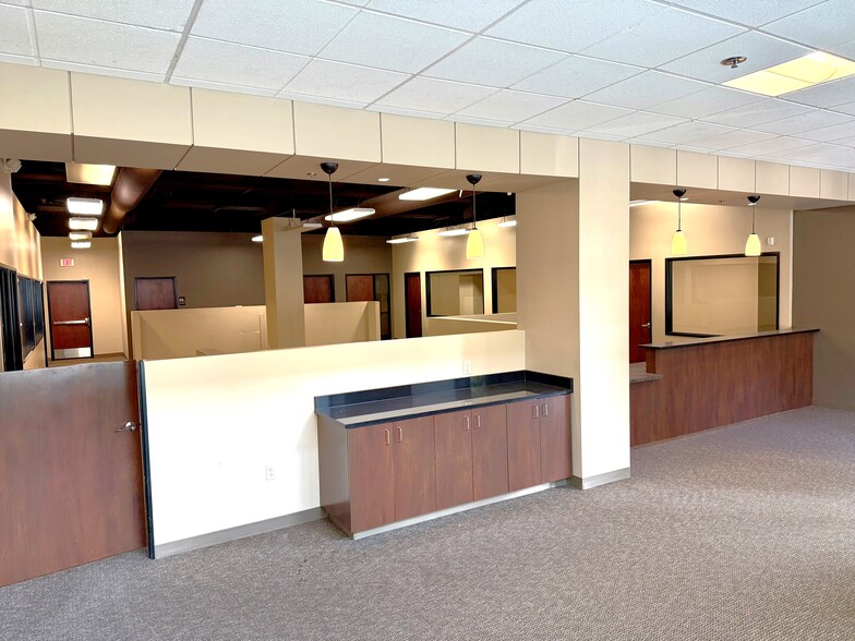 1625 NE Weidler St, Portland, OR for lease - Building Photo - Image 3 of 8