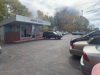 Plus de détails pour 1895 S Main St, Akron, OH - Commerce de détail à vendre