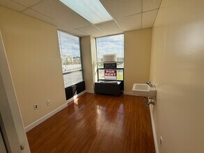 14904 Richmond Hwy, Woodbridge, VA for lease Building Photo- Image 2 of 14