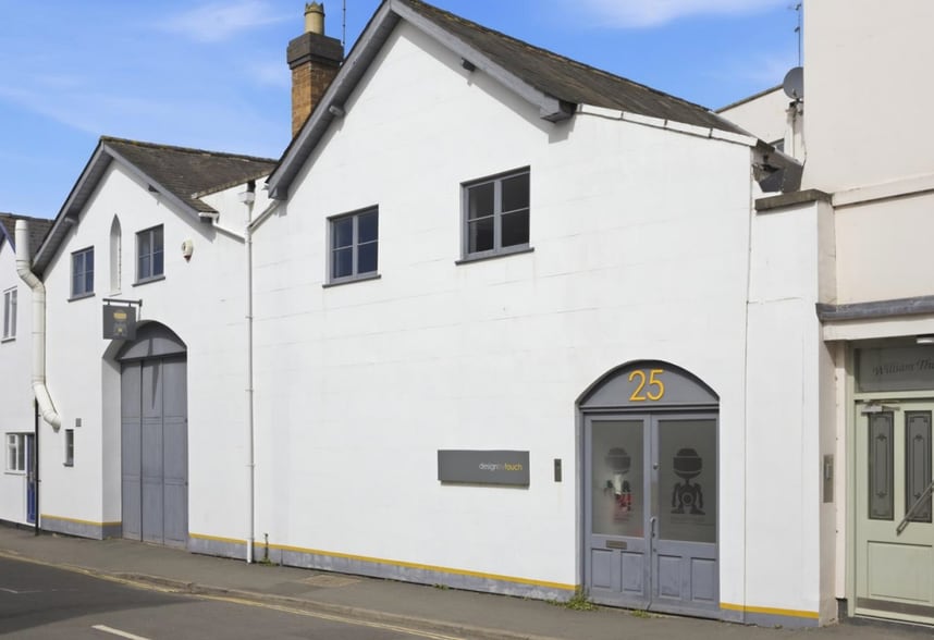 21-25 Cross St, Leamington Spa for sale - Building Photo - Image 2 of 18