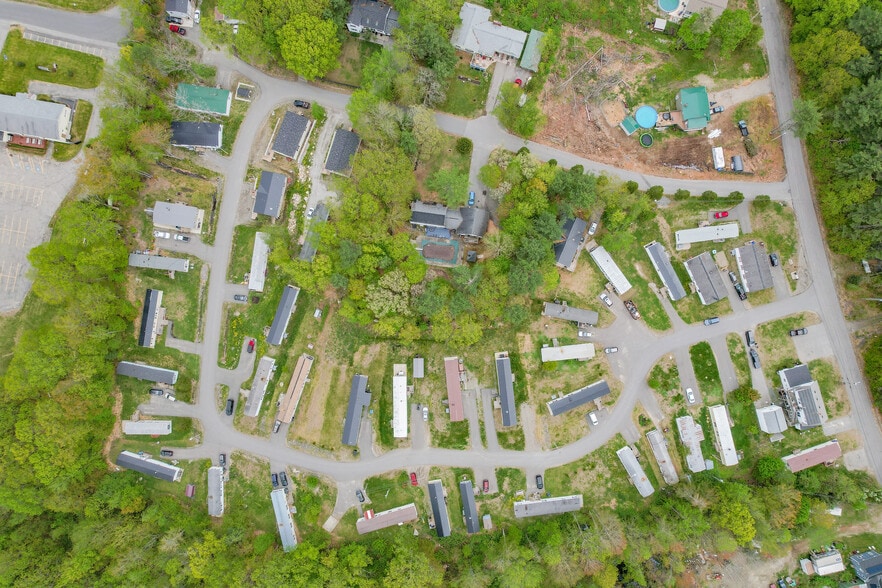 Central Maine Multifamily Portfolio portefeuille de 1 propriétés à vendre sur LoopNet.ca - Photo du bâtiment - Image 2 de 50