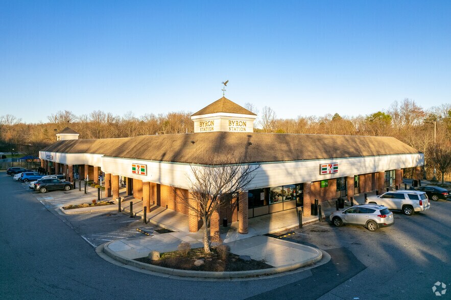 8601 Honeygo Blvd, Perry Hall, MD for lease - Primary Photo - Image 1 of 3