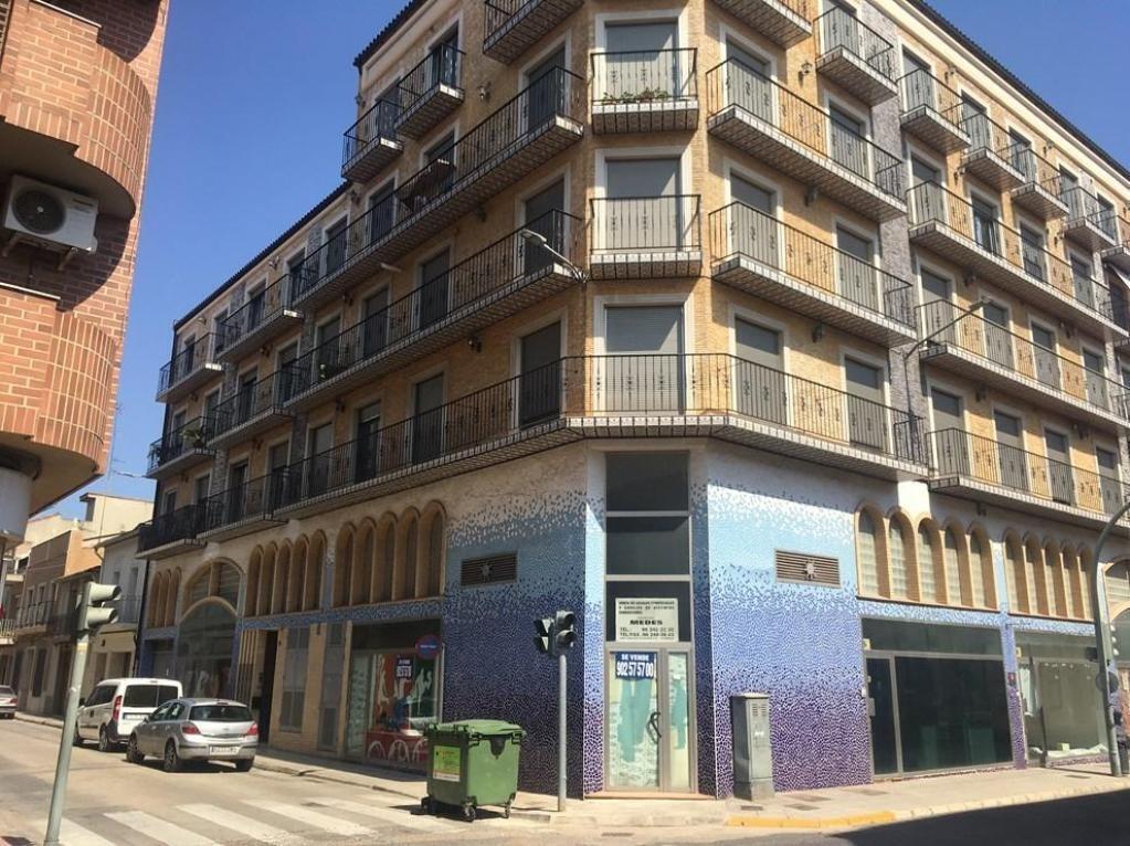 Retail in Carlet for sale Building Photo- Image 1 of 33