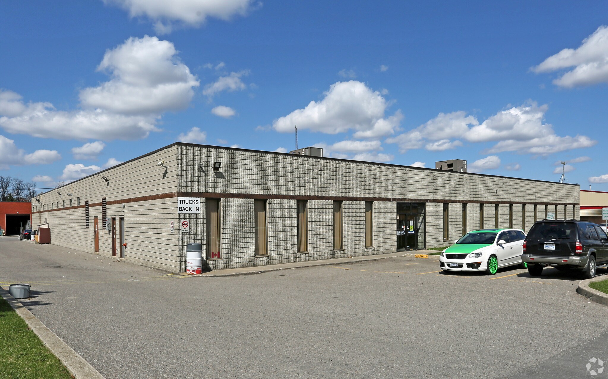 100 Venture Dr, Toronto, ON for sale Primary Photo- Image 1 of 1