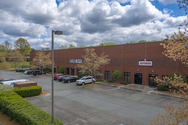 More details for 9800 Twin Lakes Pkwy, Charlotte, NC - Flex for Lease