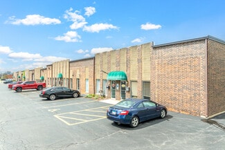 Plus de détails pour 50-88 Eisenhower Ln N, Lombard, IL - Industriel à louer