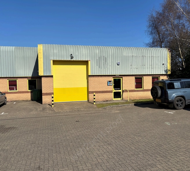 1-4 Acorn Way, Mansfield à louer - Photo du bâtiment - Image 1 de 3