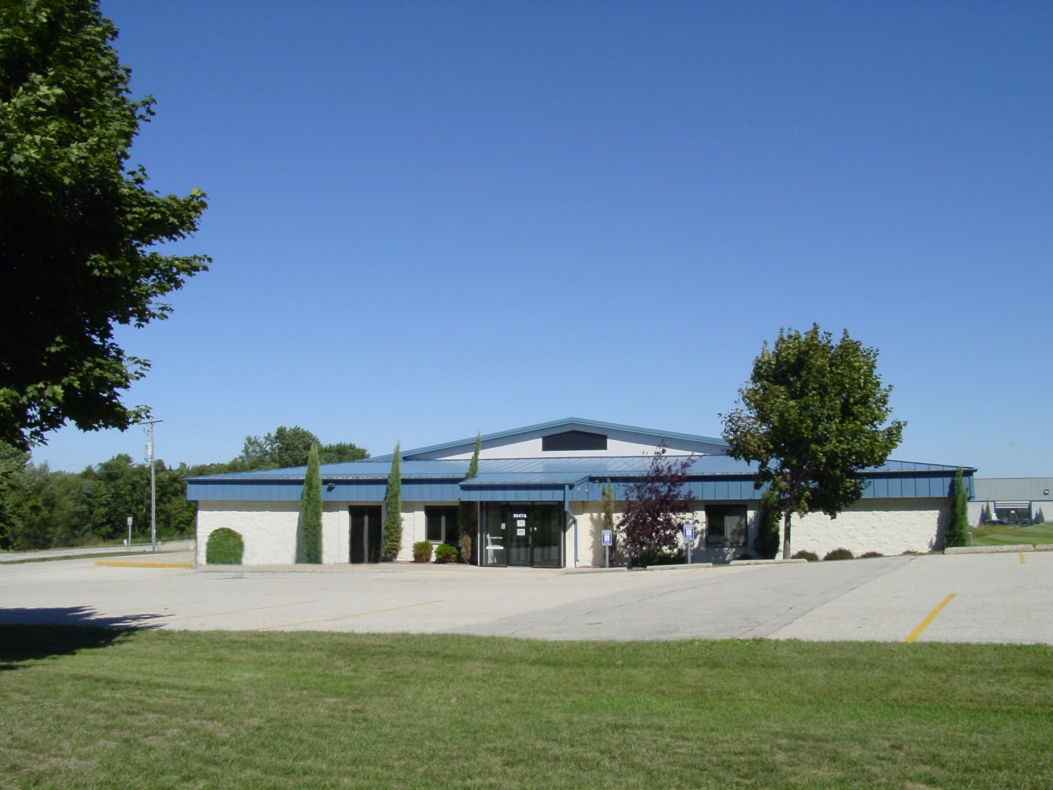 2847 Buell Dr, East Troy, WI for sale Primary Photo- Image 1 of 2