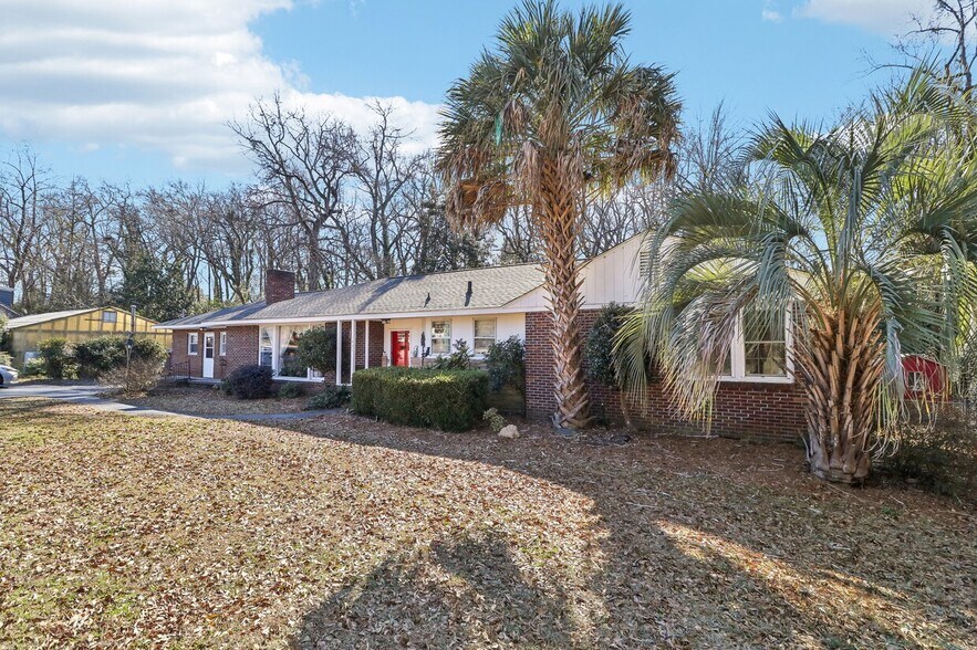 1631 Sunset Blvd, West Columbia, SC à vendre - Photo du bâtiment - Image 2 de 8