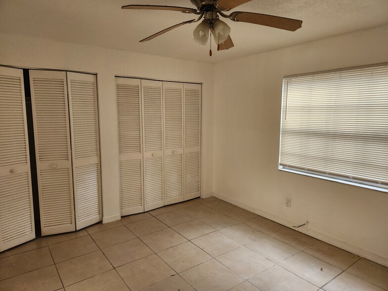 5416 N 9th St, Tampa, FL à vendre - Photo du bâtiment - Image 3 de 33