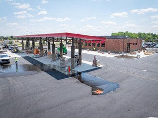 Plus de détails pour 2740 Navarre Ave, Oregon, OH - Commerce de détail à vendre