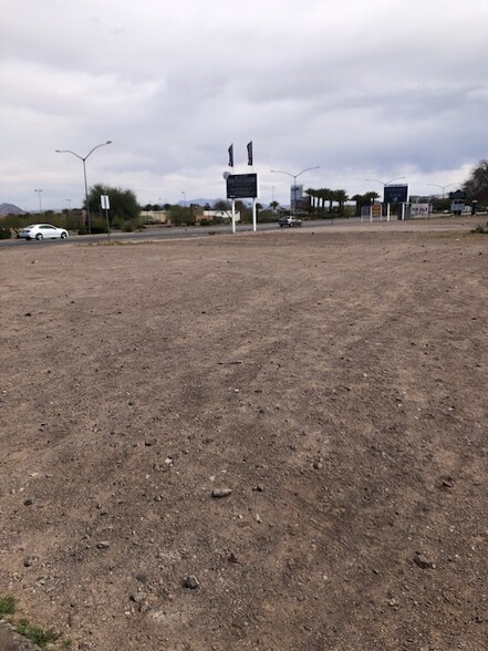 West Lake Mead Parkway, Henderson, NV for sale - Primary Photo - Image 1 of 1