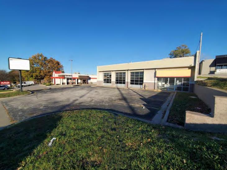 4525 S Noland Rd, Independence, MO for lease - Building Photo - Image 2 of 6