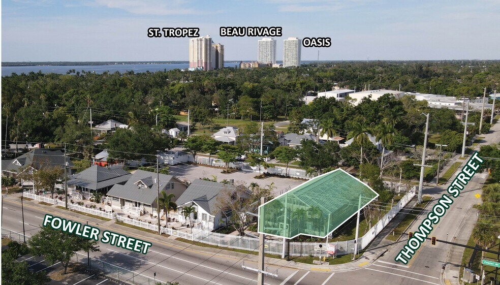 1815 Fowler St, Fort Myers, FL à louer - Aérien - Image 2 de 2