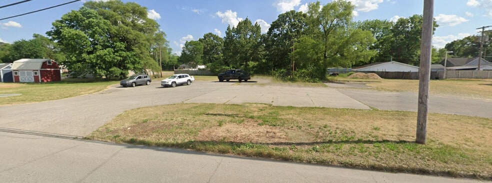 1621 E McKinley Ave, Mishawaka, IN à vendre - Photo du bâtiment - Image 3 de 7