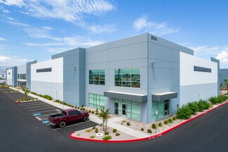 Plus de détails pour Cheyenne Ave, North Las Vegas, NV - Industriel à louer