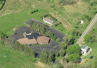 Plus de détails pour 239 Kennedy Creek Rd, North Abington, PA - Commerce de détail à vendre