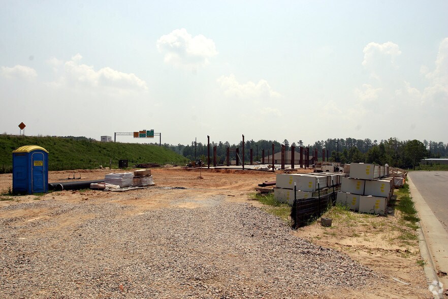 2801 Rowland Rd, Raleigh, NC à louer - Photo du bâtiment - Image 2 de 6